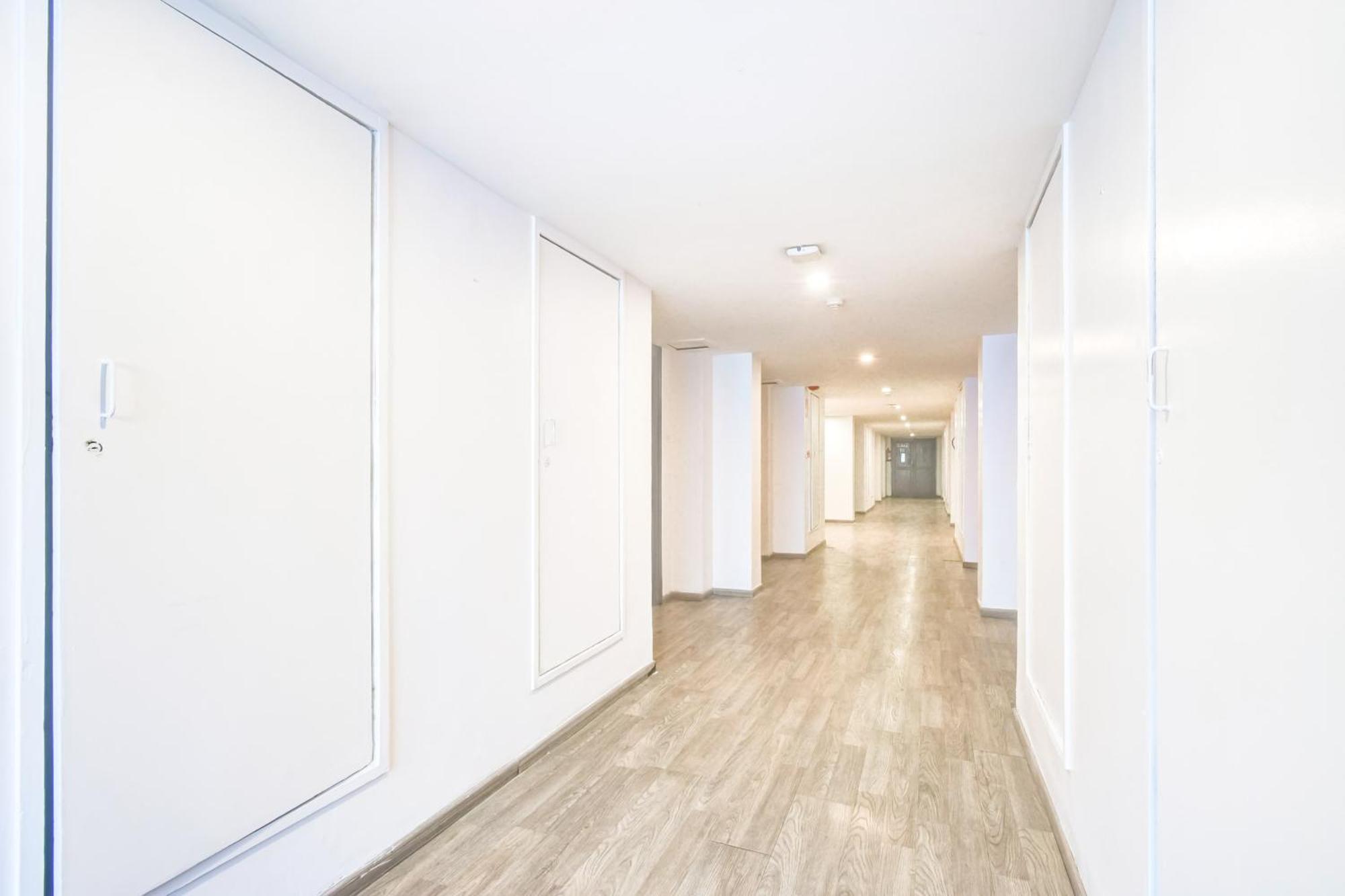 Super Townhouse Lakdikapul Hotel Hyderabad Bagian luar foto